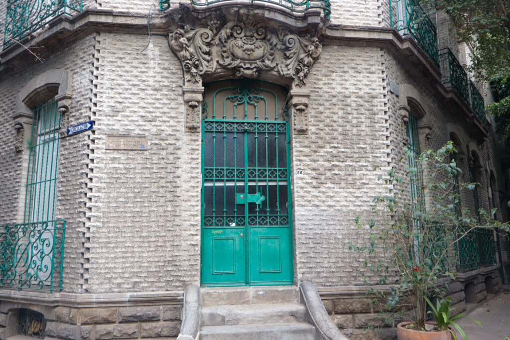 La Condesa Neighborhood